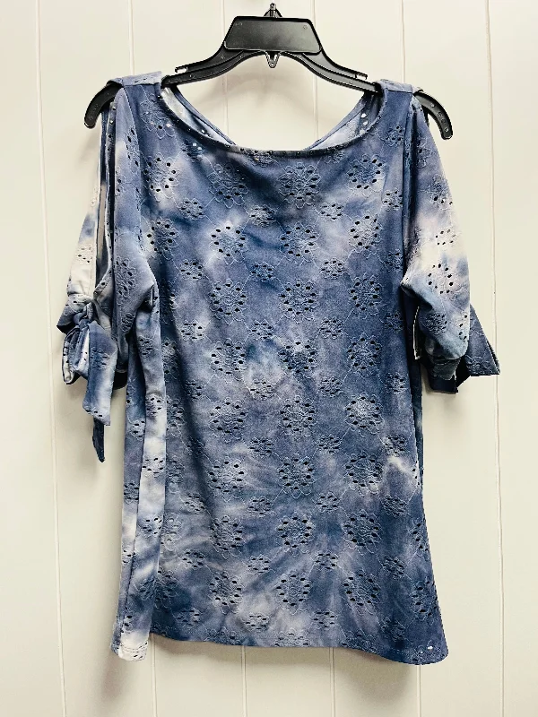 Top Short Sleeve By Belldini In Blue & White, Size: L