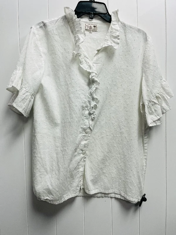 Top Short Sleeve By Clothes Mentor In White, Size: Xl