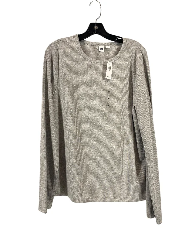 Top Long Sleeve By Gap In Grey, Size: Xl