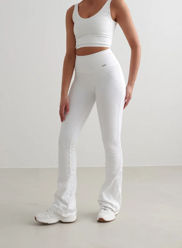 White Ribbed Seamless Flare Tights