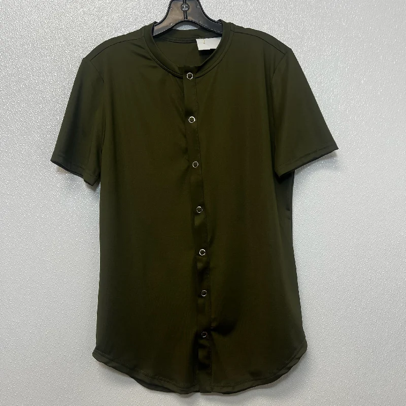 Top Short Sleeve By Clothes Mentor In Green, Size: S